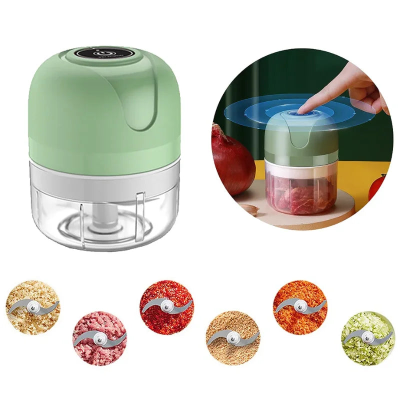 ⚡ Mini Processador Elétrico Portátil 250ml com 3 Lâminas de Aço Inox – USB Bivolt