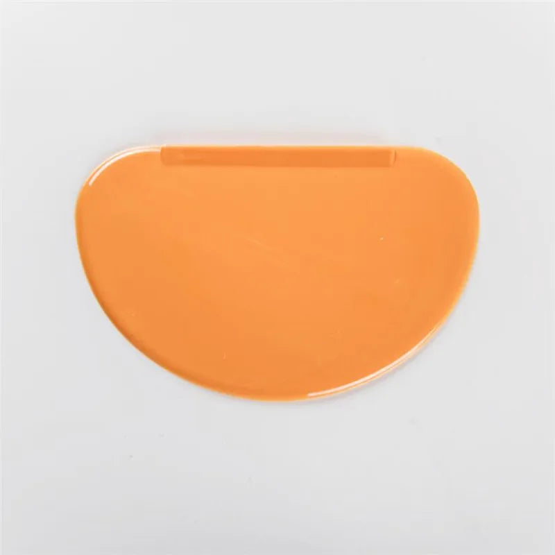 🍰 Espátula de Bolo Flexível em Plástico – Raspador e Cortador para Confeitaria