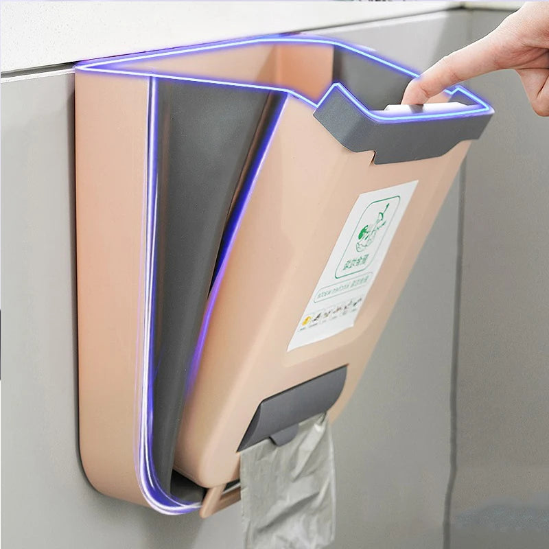 🗑️ Lixeira Dobrável para Cozinha com Fixação em Porta de Armário – Compacta, Prática e Versátil